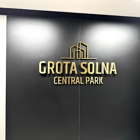 Mieszczanska 10 Apartment~ Park ~self Check-in 20h فروتسواف