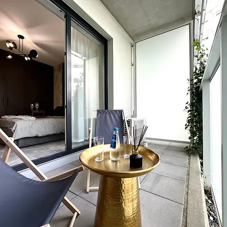 Апартаменти Mieszczanska 10 Apartment~ Park ~self Check-in 20h Вроцлав