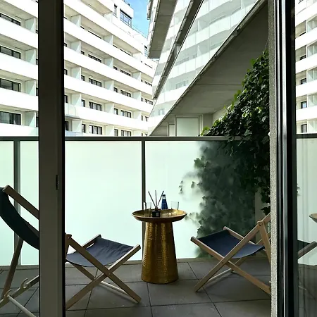Апартаменти Mieszczanska 10 Apartment~ Park ~self Check-in 20h Вроцлав