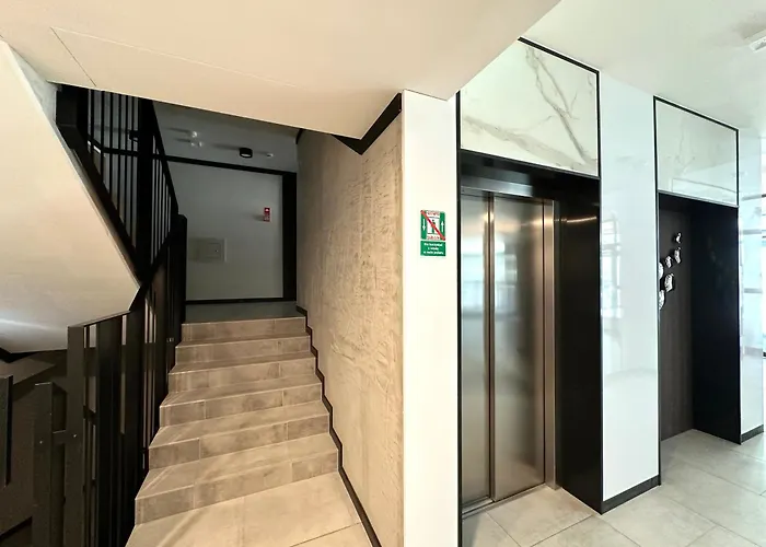 Mieszczanska 10 - Park - Parking&lift